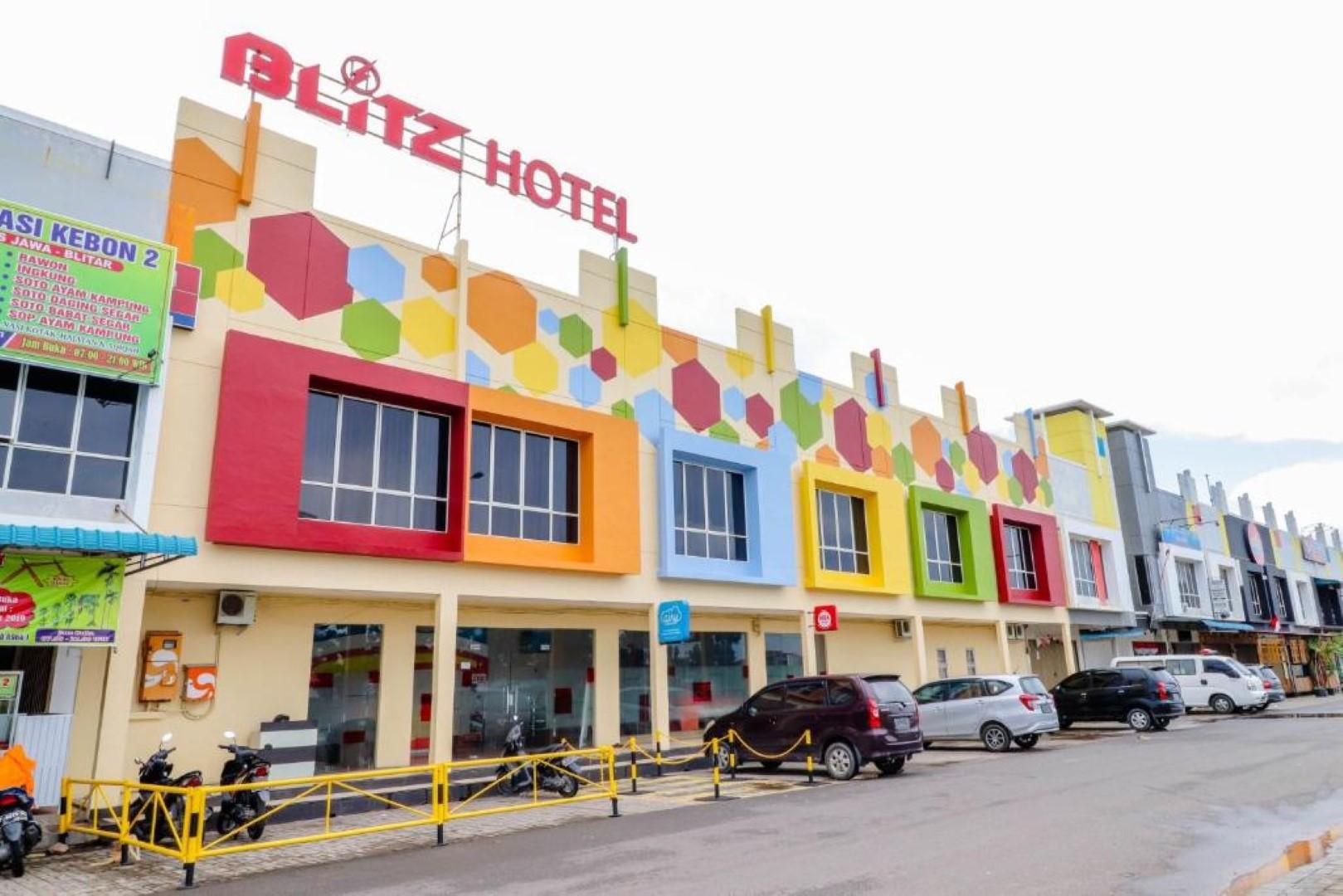 โรงแรมบลิตซ์ Batam ภายนอก รูปภาพ